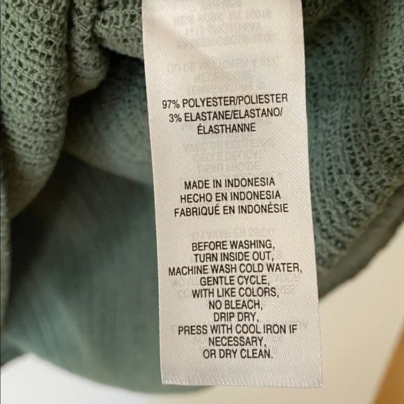 Jones New York Signature V Neck Cap Sleeve Muted Moss Green Blouse Size L - Picture 5 of 6